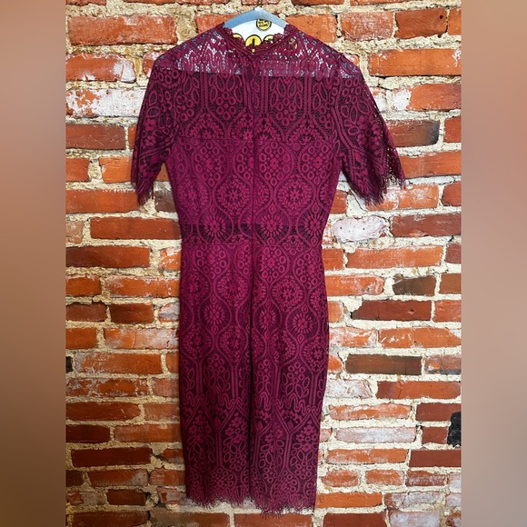 Lulu’s Remarkable Burgundy Lace Dress NWT Cocktail Party Formal.  Size S - Picture 3 of 5